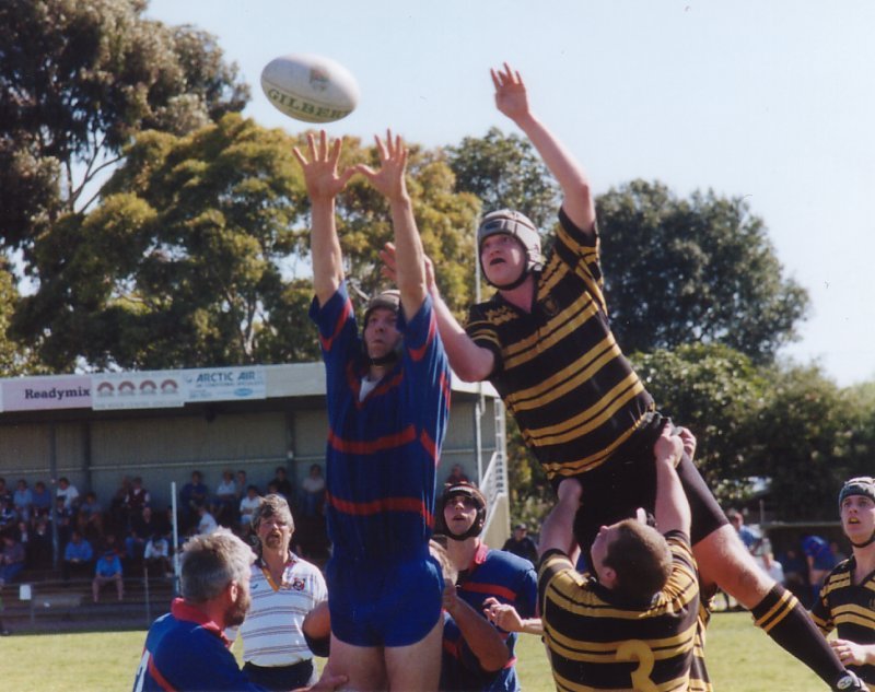 140902-1sts-lineout