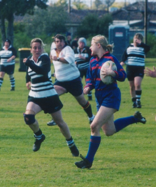 kate-charge-060903