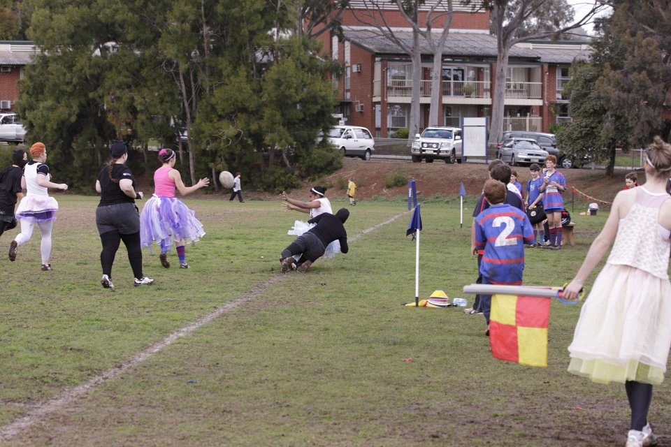 ninjas v ballerina 30jul2011 0109-1920